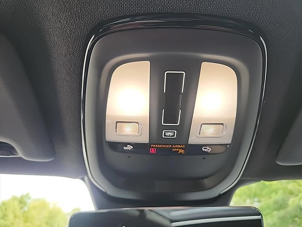 Certified 2023 Volvo XC40 Recharge Ultimate w/ Protection Package Premier AWD/4WD image 23
