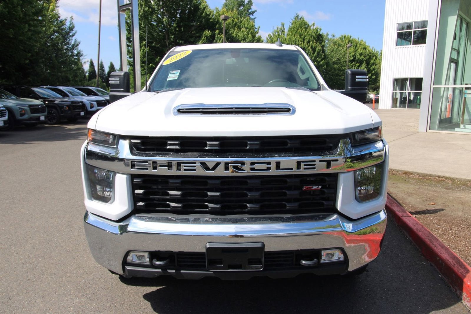 Used 2022 Chevrolet Silverado 2500 LT w/ Convenience Package AWD/4WD image 9