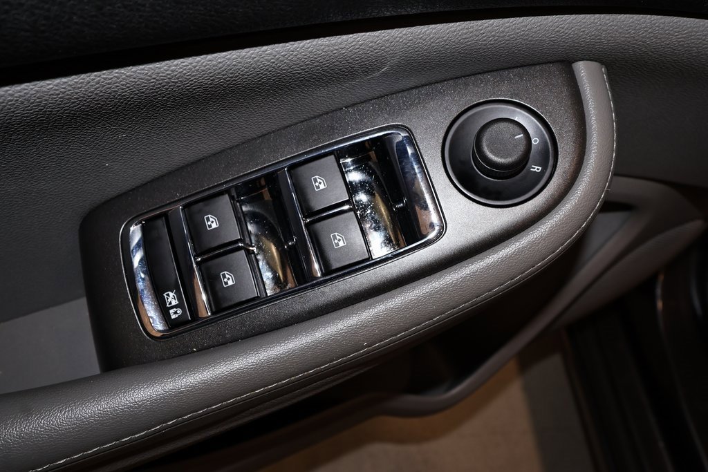 Used 2013 Chevrolet Malibu LS w/ Protection Package image 11