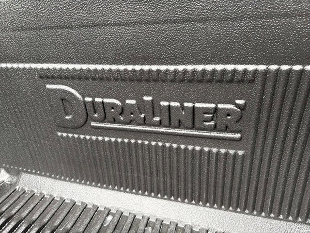 Used 2015 Nissan Frontier S image 9