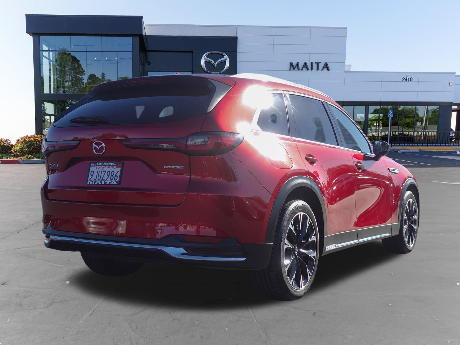 Used 2024 MAZDA CX-90 Plug-In Hybrid w/ Premium Pkg AWD/4WD image 4