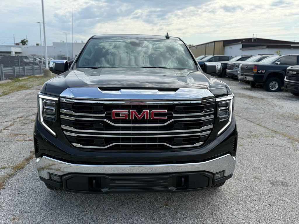 New 2026 GMC Sierra 1500 SLT w/ SLT Premium Package image 6
