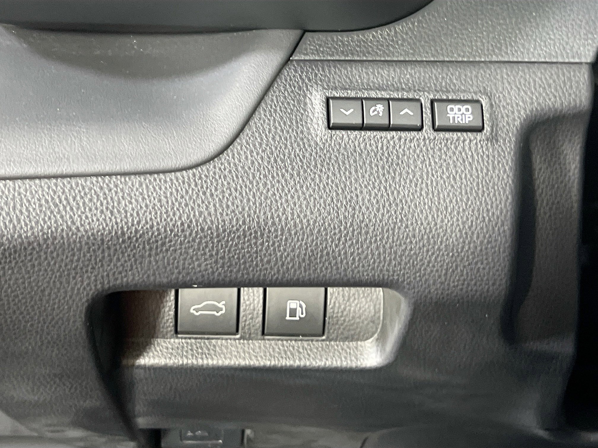 Used 2023 Toyota Crown Platinum image 10