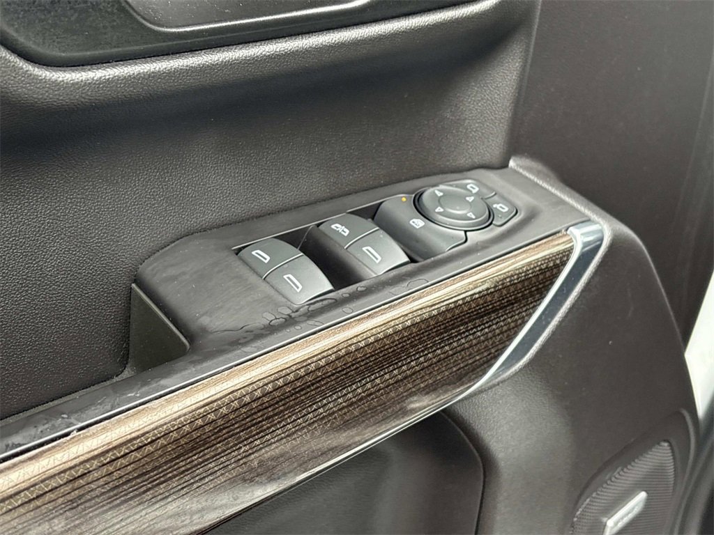 Used 2020 Chevrolet Silverado 1500 LT Trail Boss image 24