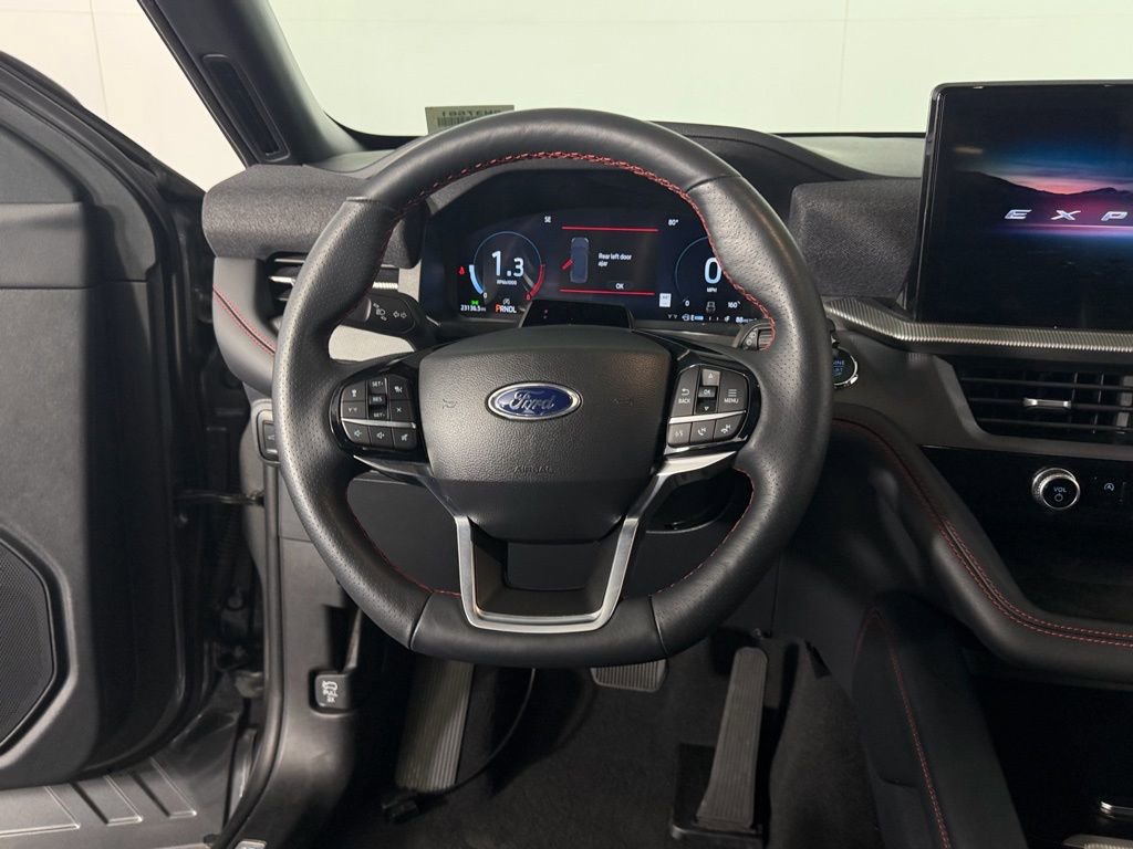 Used 2025 Ford Explorer ST-Line AWD/4WD image 14