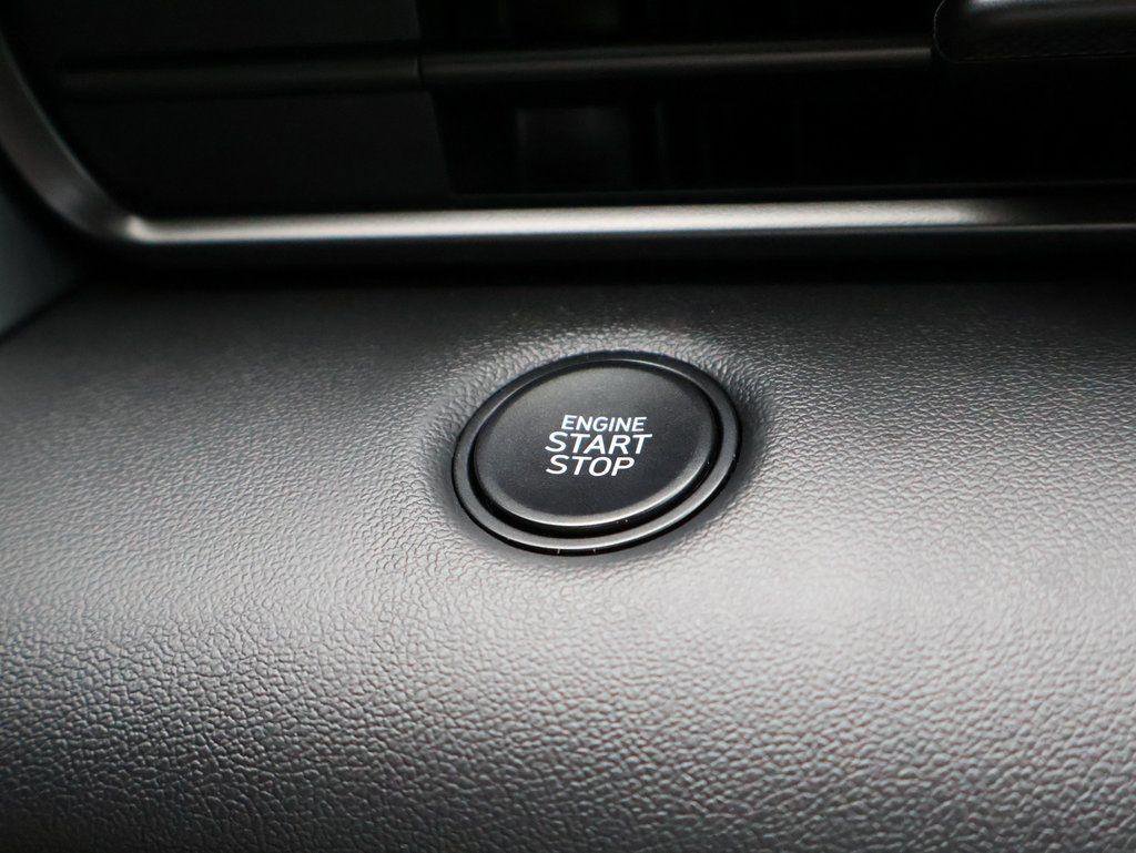 New 2025 Hyundai Elantra Sport image 32