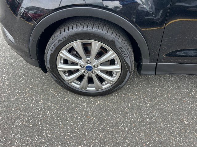 Used 2018 Ford Escape Titanium AWD/4WD image 29