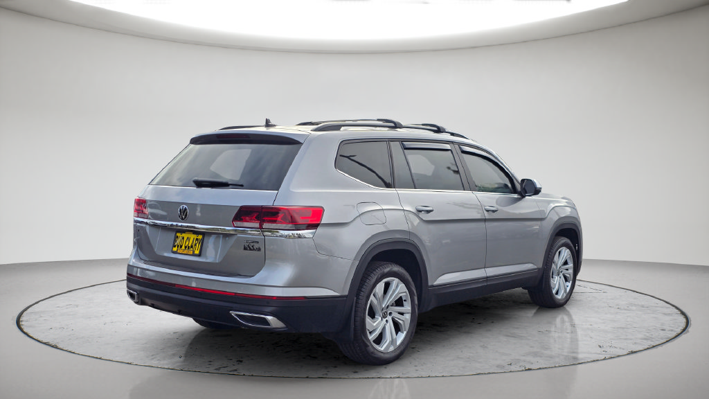 Used 2023 Volkswagen Atlas SE AWD/4WD image 13