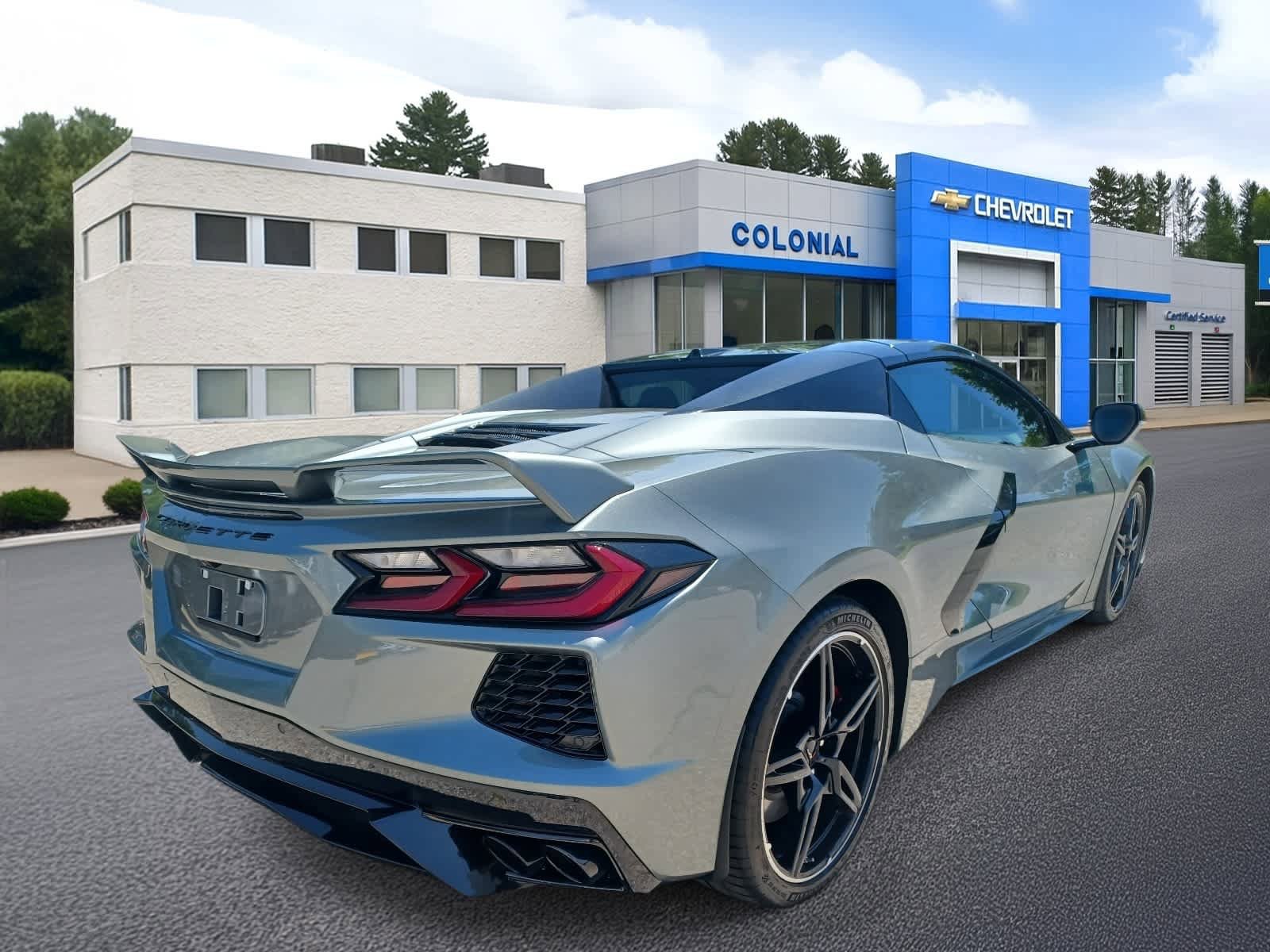 Used 2022 Chevrolet Corvette Stingray Premium Conv w/ Z51 Performance Package RWD image 4