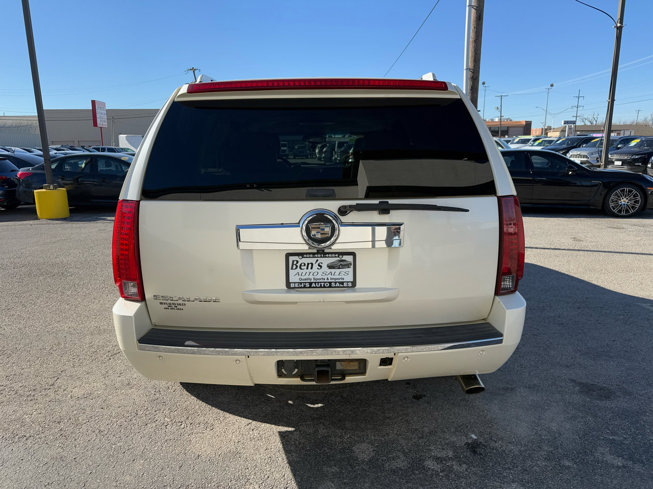 Used 2007 Cadillac Escalade AWD w/ Information Package image 7