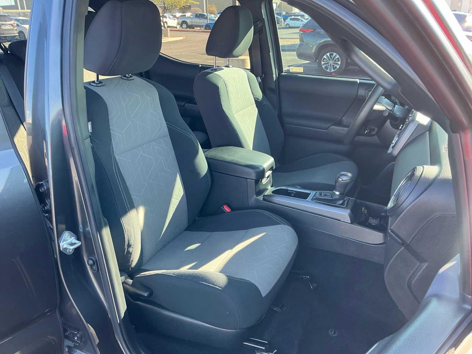 Used 2023 Toyota Tacoma TRD Off-Road image 19