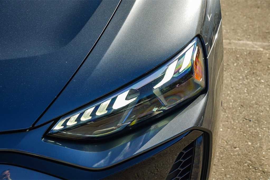 New 2026 Audi RS e-tron GT performance image 8