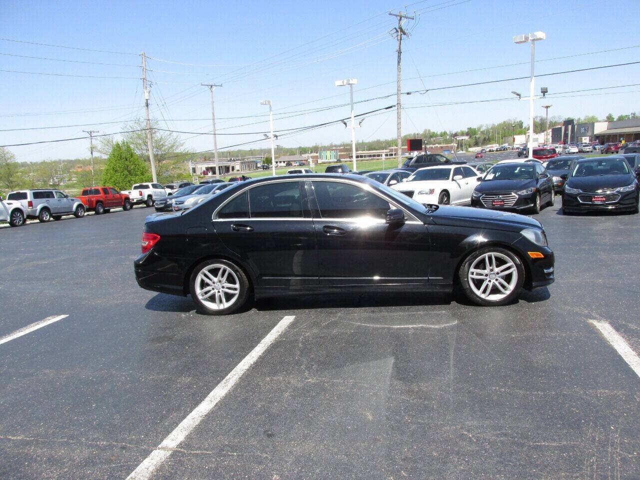 Used 2012 Mercedes-Benz C 300 4MATIC Sedan image 7
