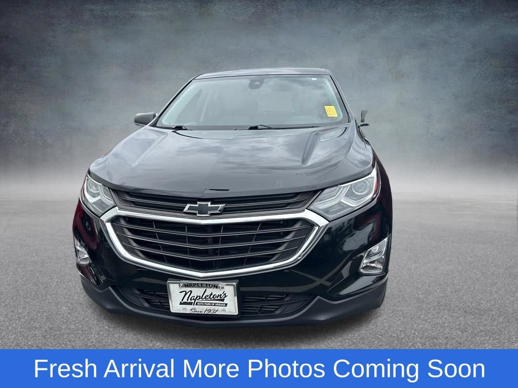 Used 2020 Chevrolet Equinox LS w/ LS Convenience Package FWD image 2