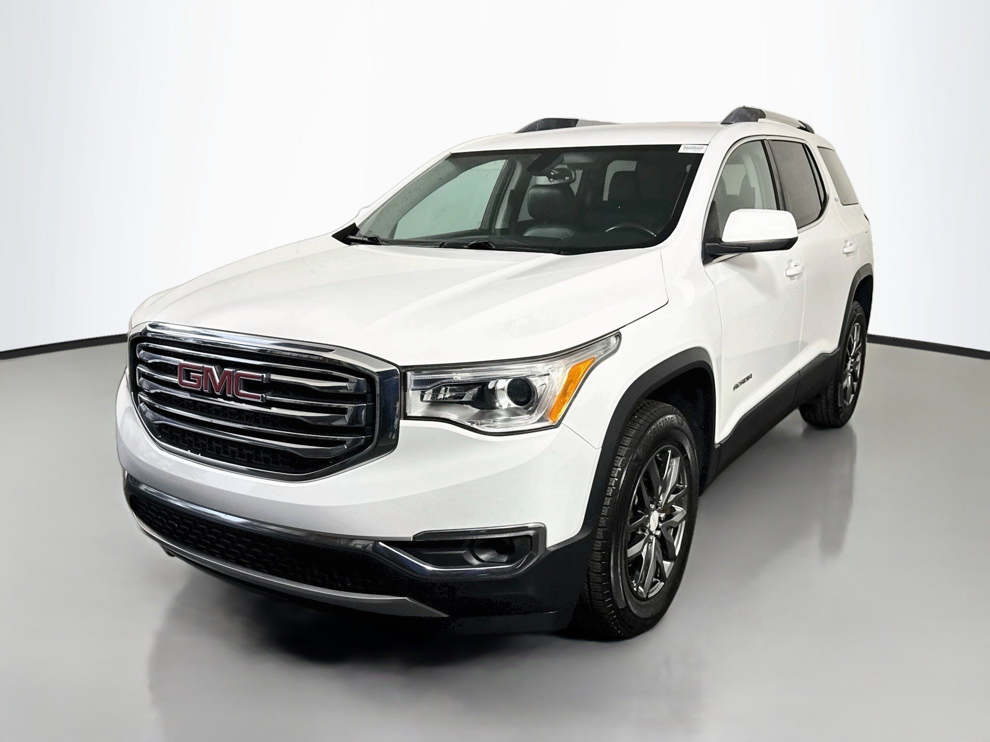 Used 2017 GMC Acadia SLT FWD image 4