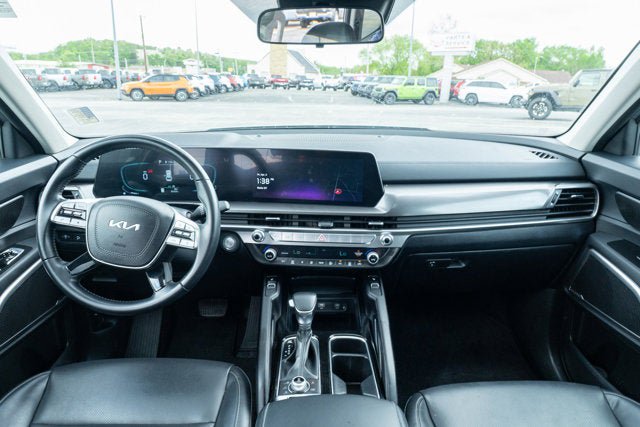 Used 2025 Kia Telluride S AWD/4WD image 29