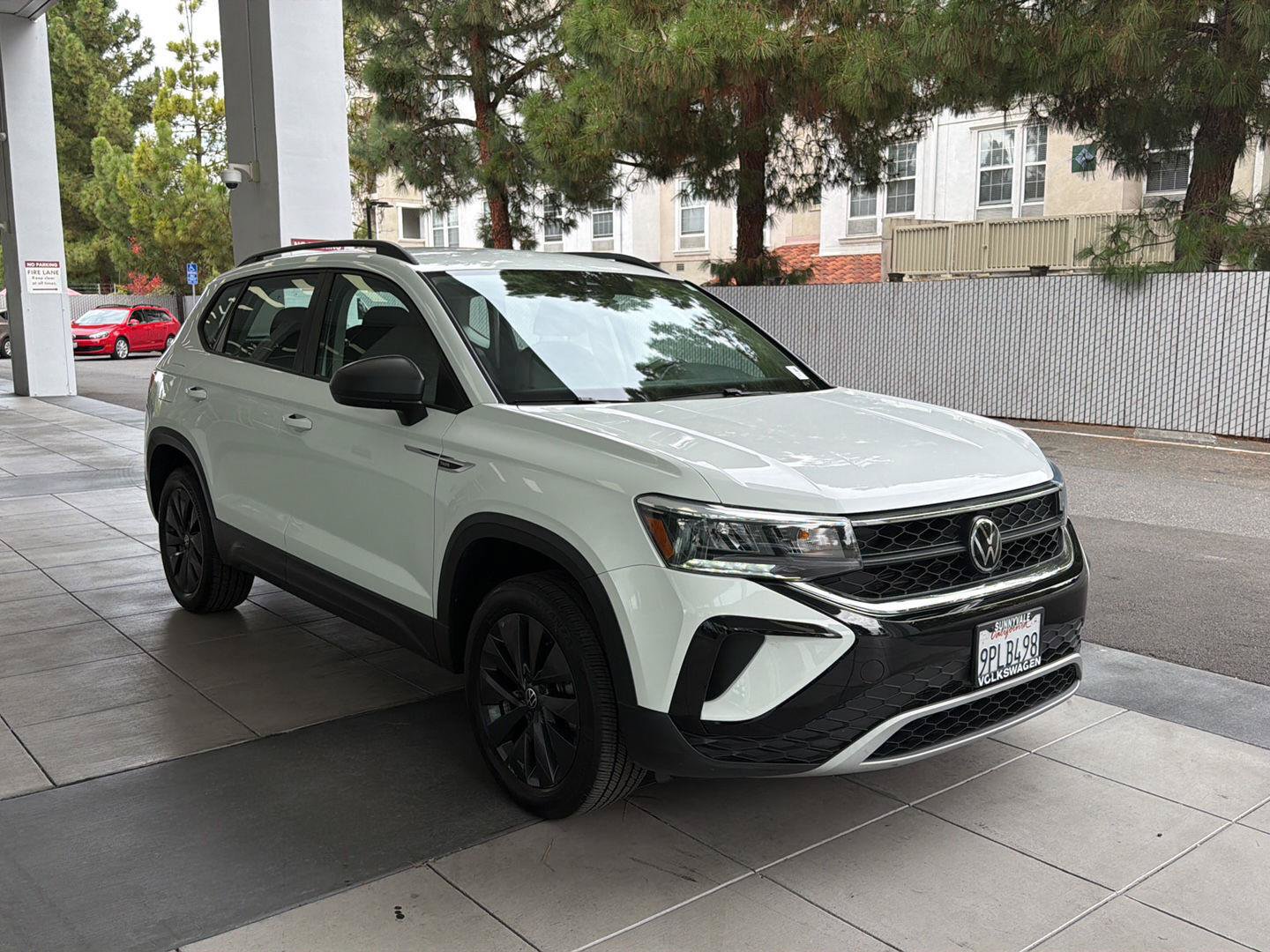 Certified 2024 Volkswagen Taos S FWD image 7