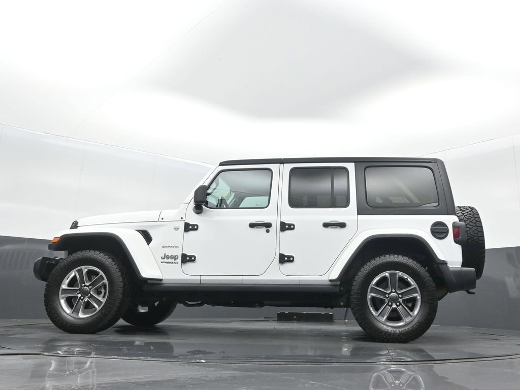 Used 2020 Jeep Wrangler Unlimited Sahara AWD/4WD image 32