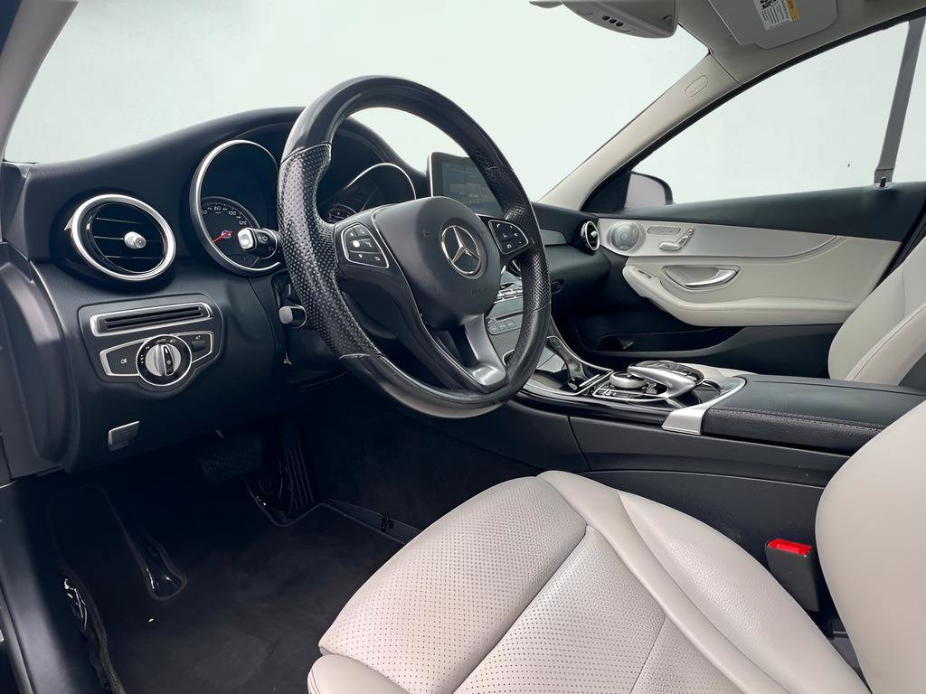 Used 2015 Mercedes-Benz C 300 4MATIC Sedan image 15
