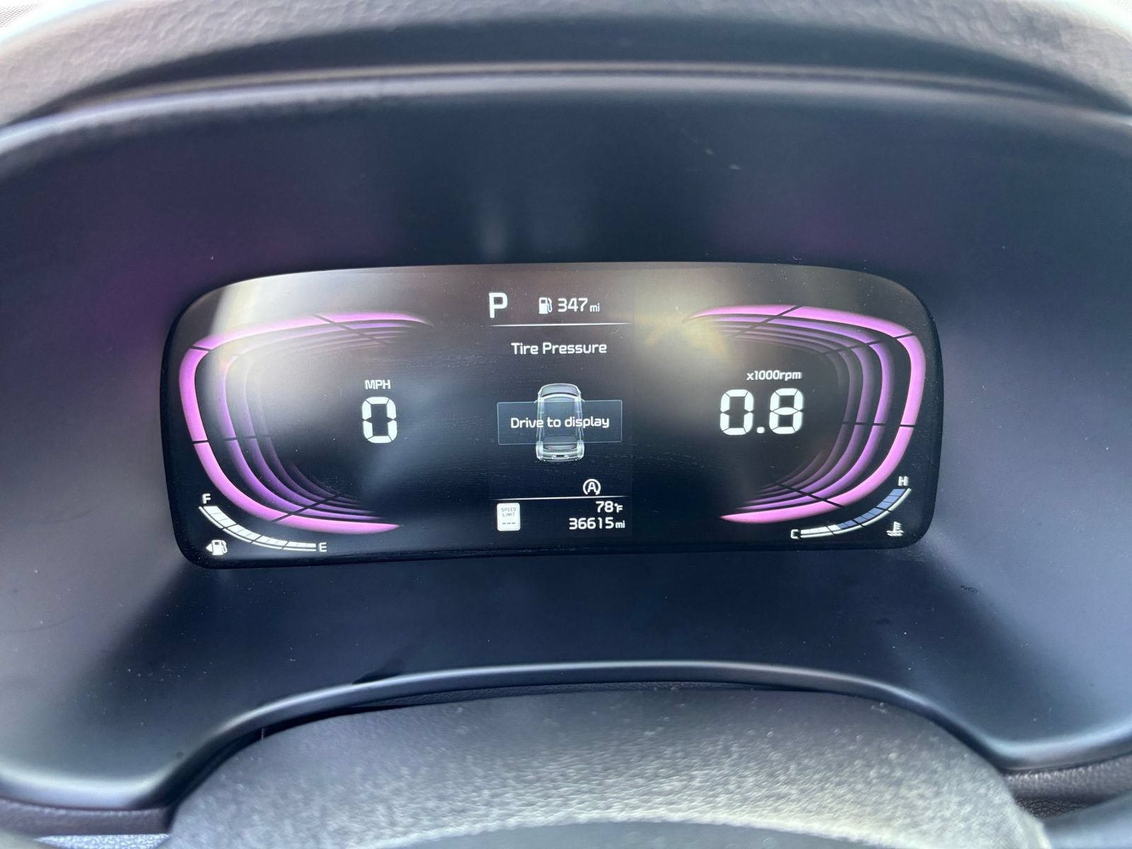 Used 2025 Kia Soul LX w/ LX Technology Package FWD image 38
