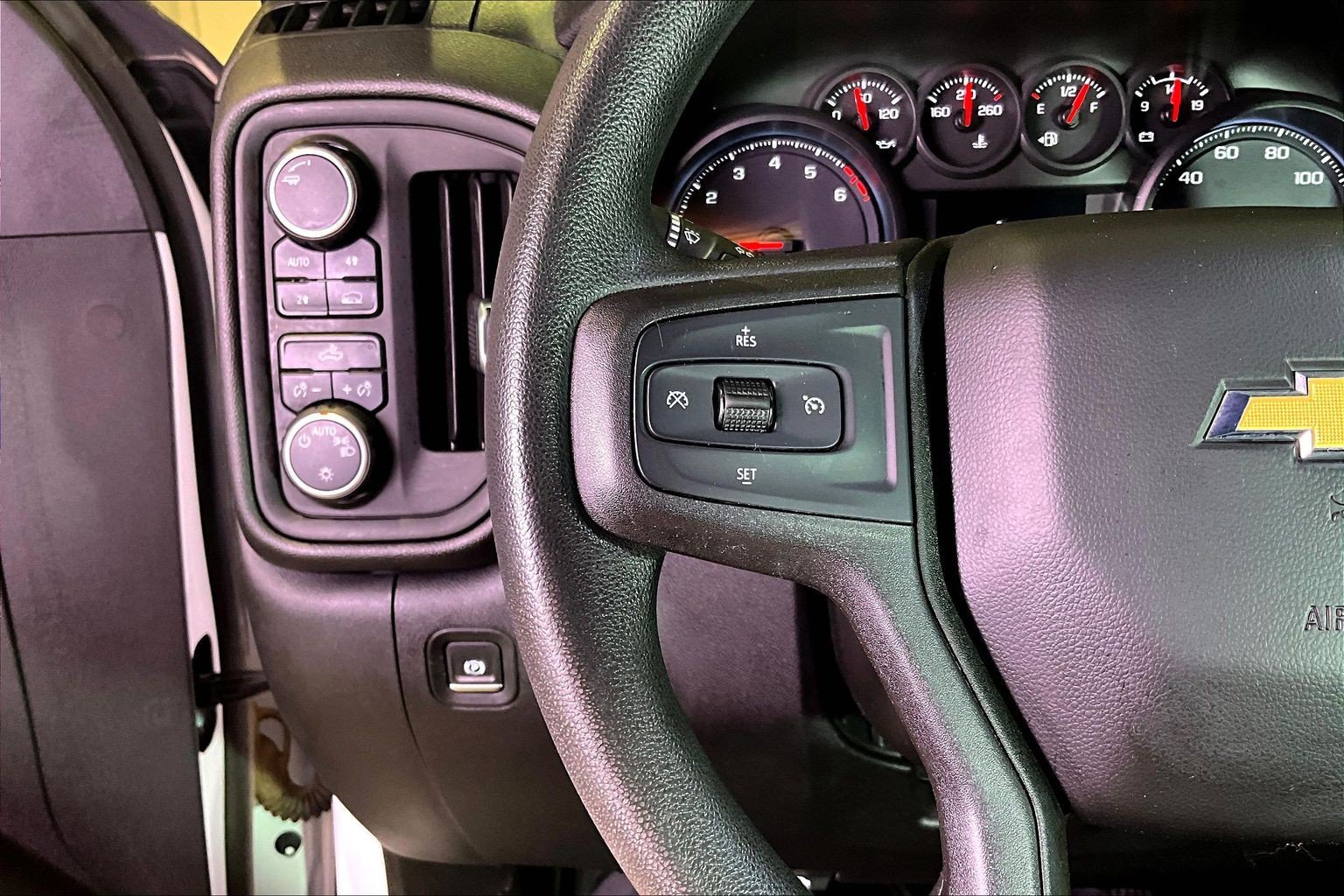 Used 2020 Chevrolet Silverado 1500 W/T w/ WT Value Package AWD/4WD image 13