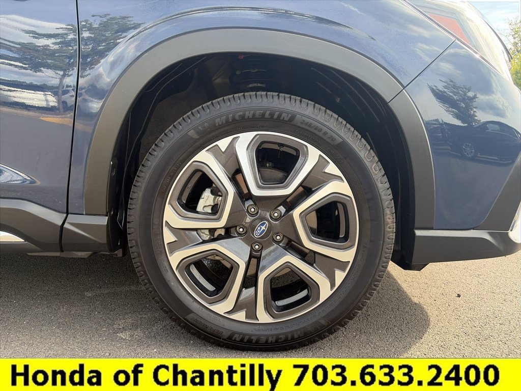 Used 2023 Subaru Ascent Limited AWD/4WD image 30