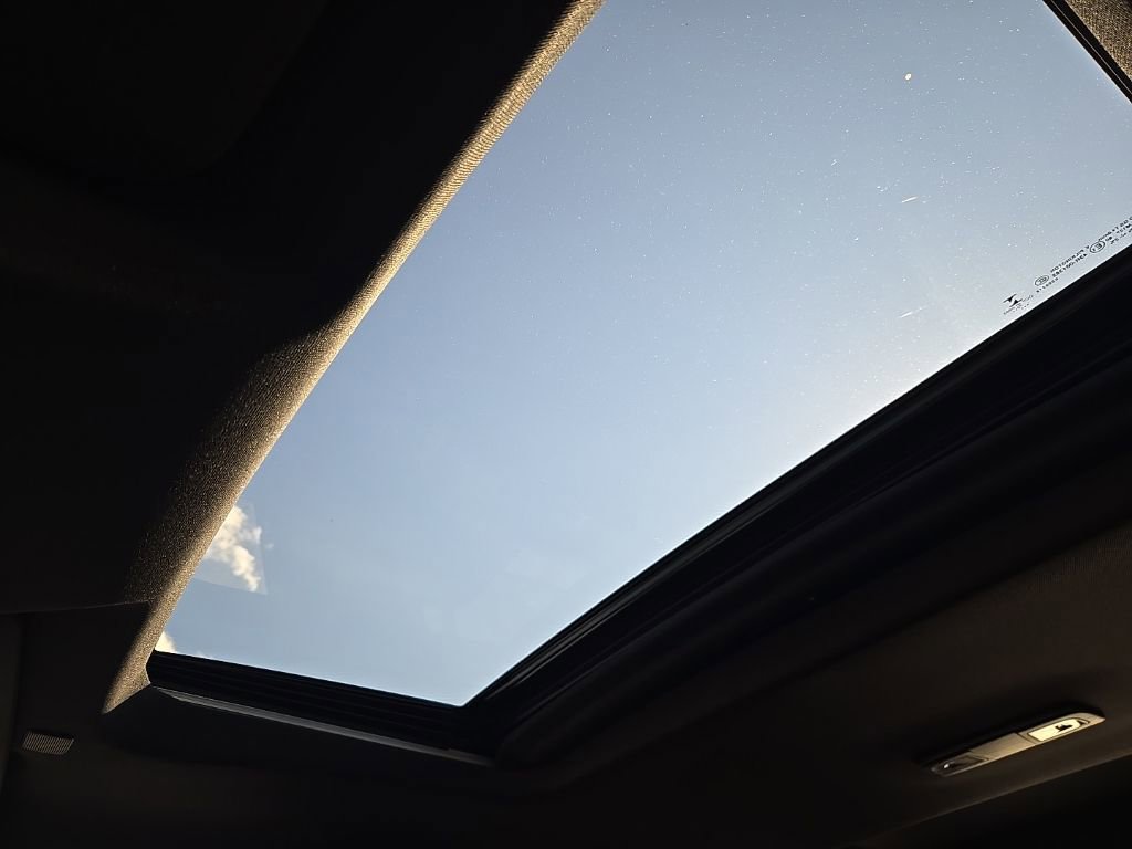 Used 2023 GMC Sierra 1500 AT4 w/ AT4 Premium Package AWD/4WD image 47