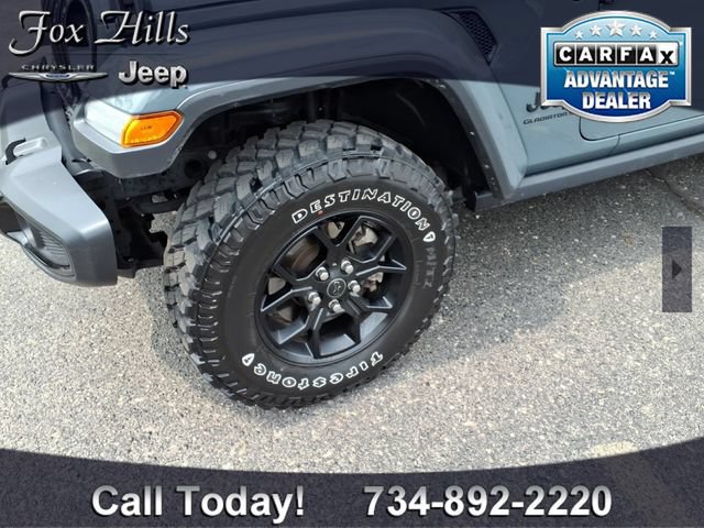 Certified 2025 Jeep Gladiator Sport AWD/4WD image 5