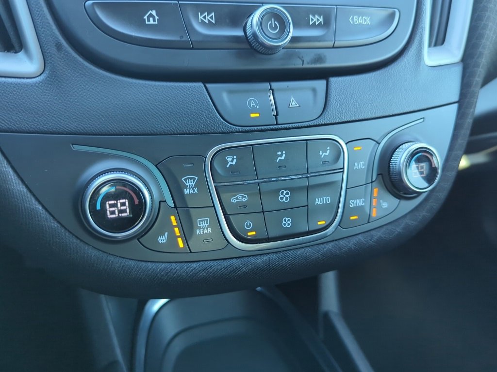 Certified 2023 Chevrolet Malibu LT image 24