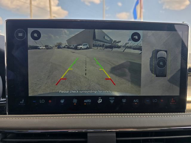 Used 2023 Lincoln Corsair AWD w/ Equipment Group 101A image 20