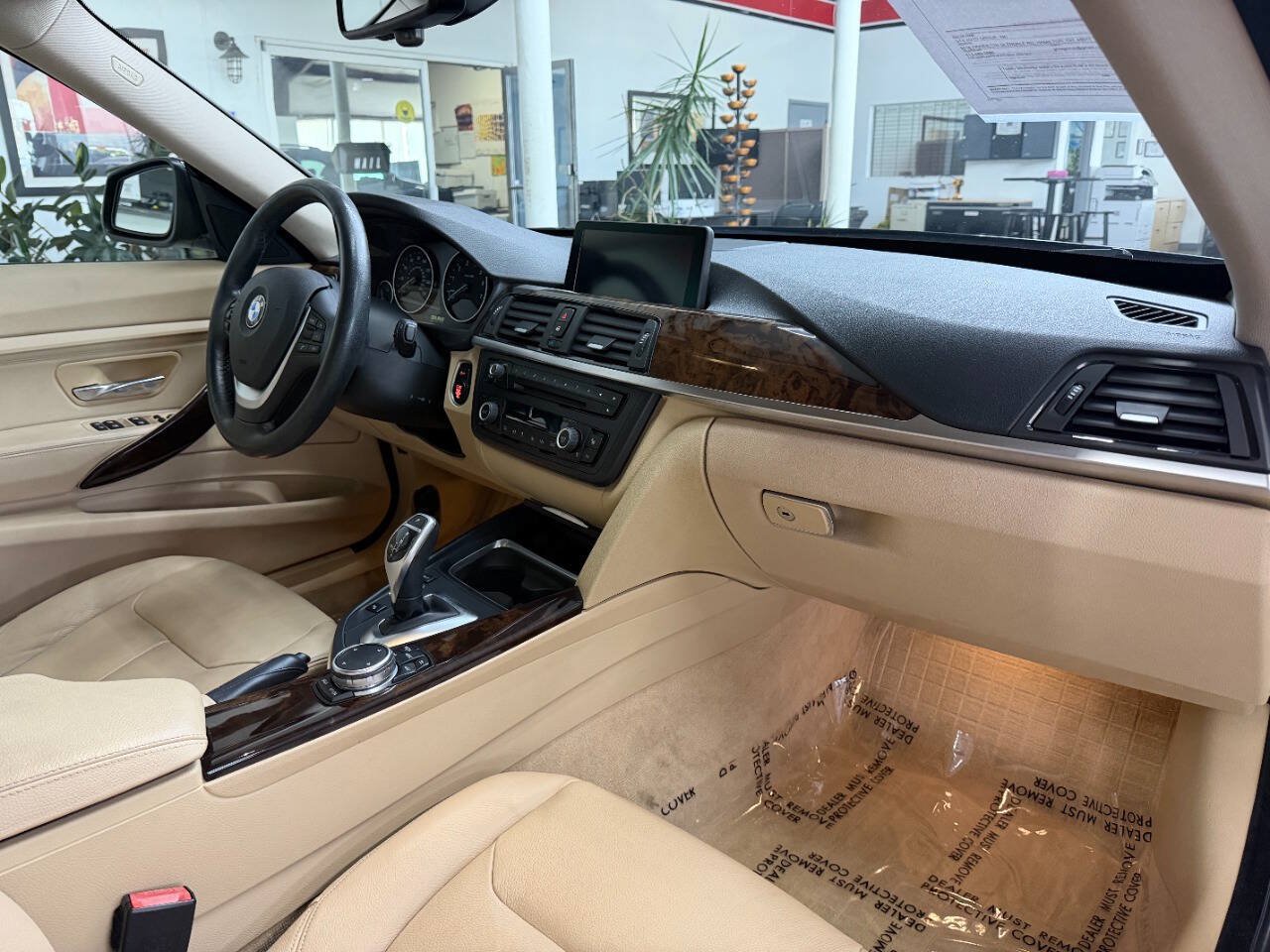 Used 2015 BMW 335i Gran Turismo xDrive AWD/4WD image 19