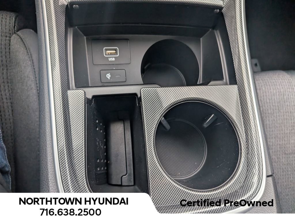 Used 2023 Hyundai Santa Fe SEL w/ Winter Weather Package image 18