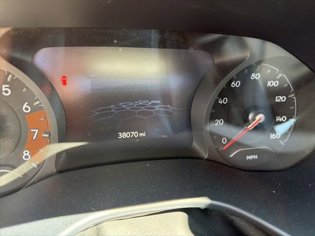 Used 2025 Jeep Compass Limited AWD/4WD image 5
