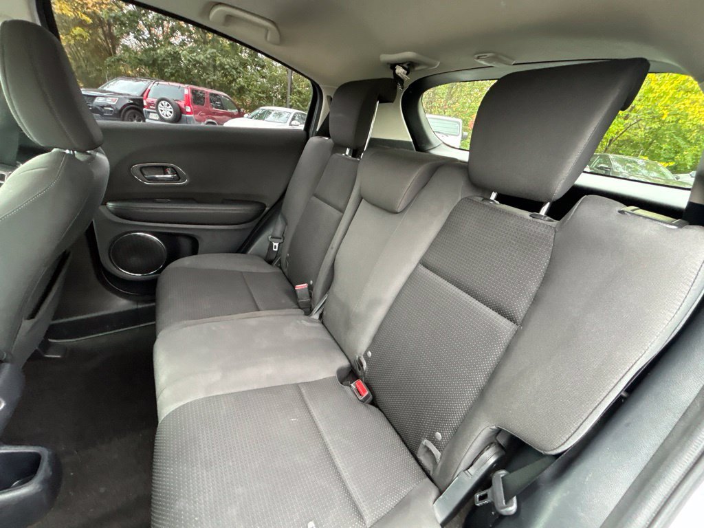 Used 2021 Honda HR-V EX image 25