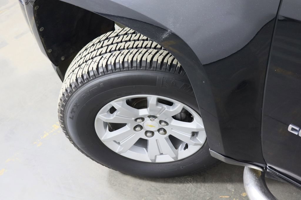 Used 2015 Chevrolet Colorado LT w/ Luxury Package image 37