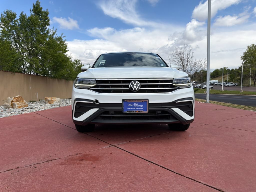 Used 2022 Volkswagen Tiguan SE AWD/4WD image 2