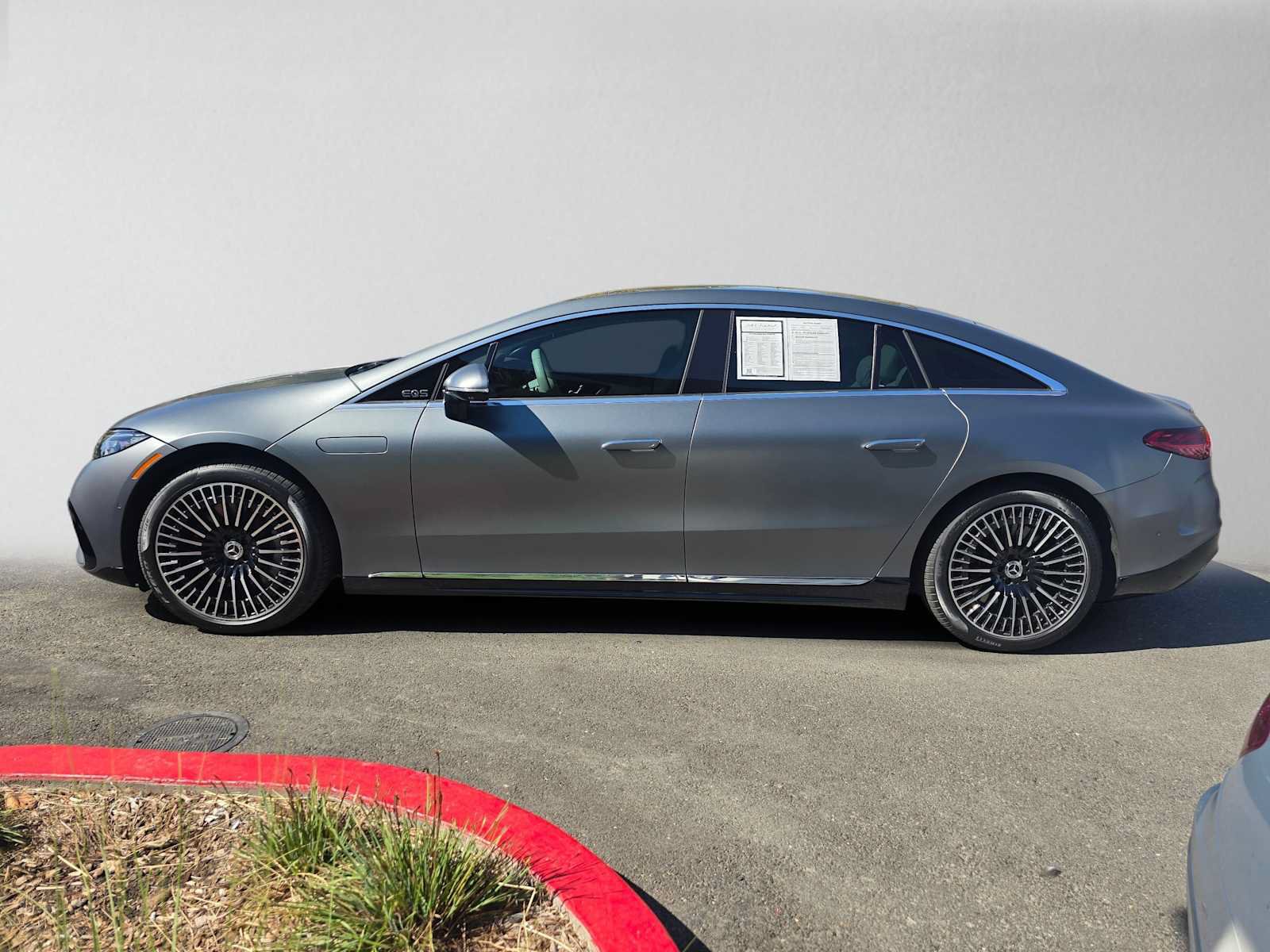 Certified 2024 Mercedes-Benz EQS 580 4MATIC Sedan image 6