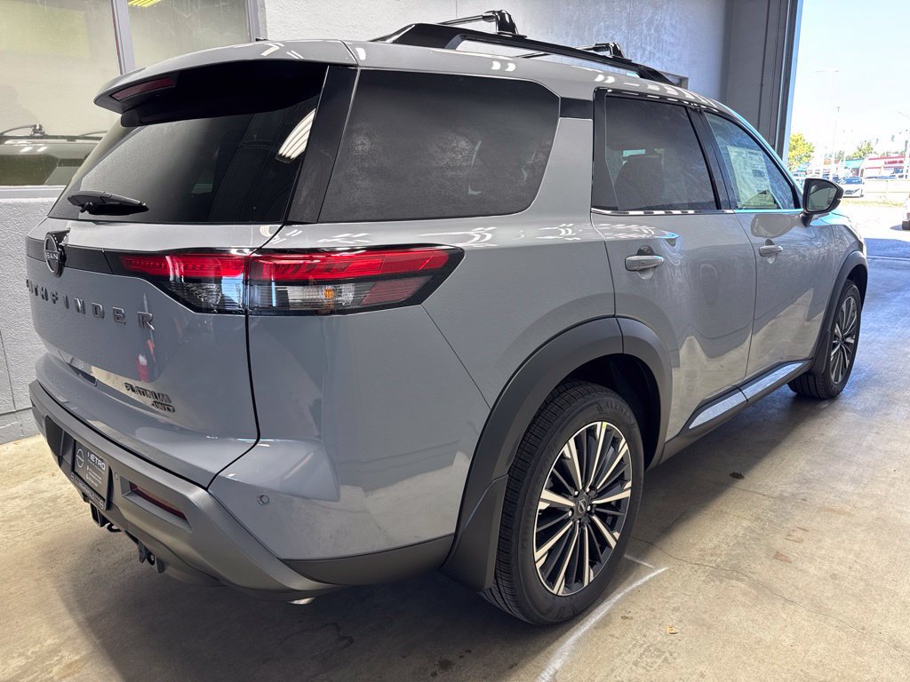 New 2026 Nissan Pathfinder Platinum AWD/4WD image 3