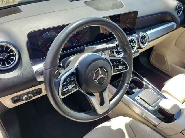 Used 2023 Mercedes-Benz GLB 250 image 26