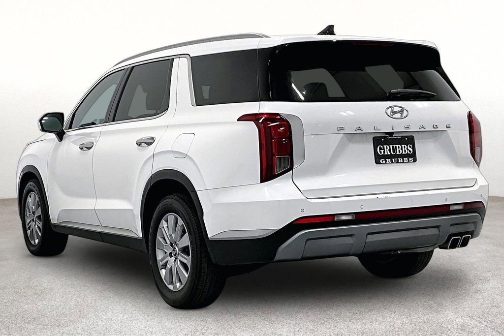 Used 2025 Hyundai Palisade SEL FWD image 15