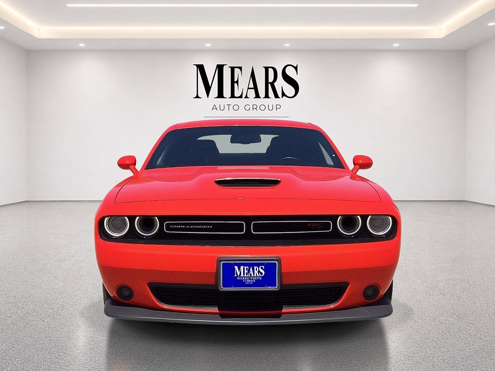 Used 2022 Dodge Challenger R/T w/ Plus Package RWD image 8