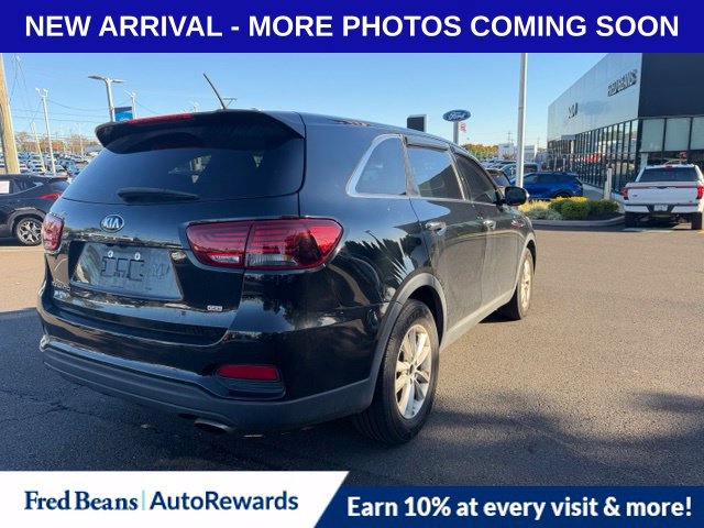 Used 2019 Kia Sorento FWD image 7