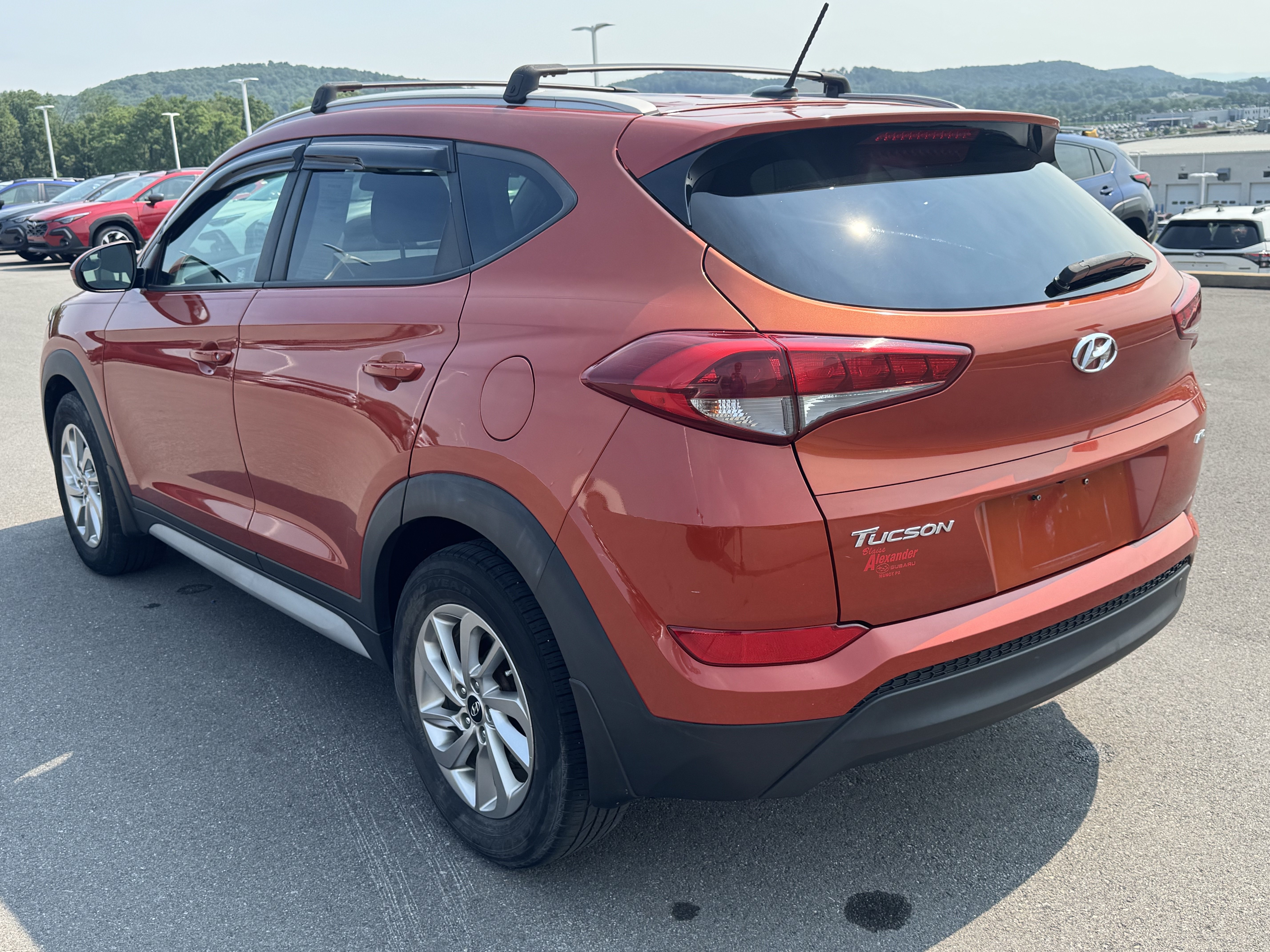 Used 2017 Hyundai Tucson SE w/ SE Popular Package 02 AWD/4WD image 6