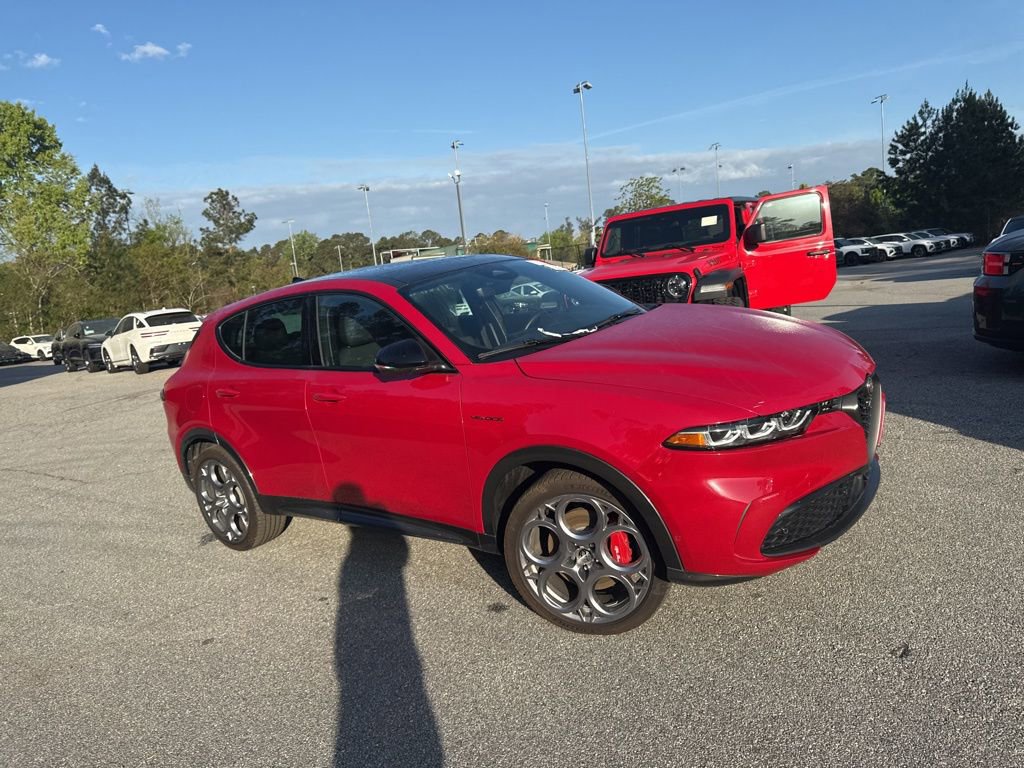 Used 2024 Alfa Romeo Tonale Veloce image 4