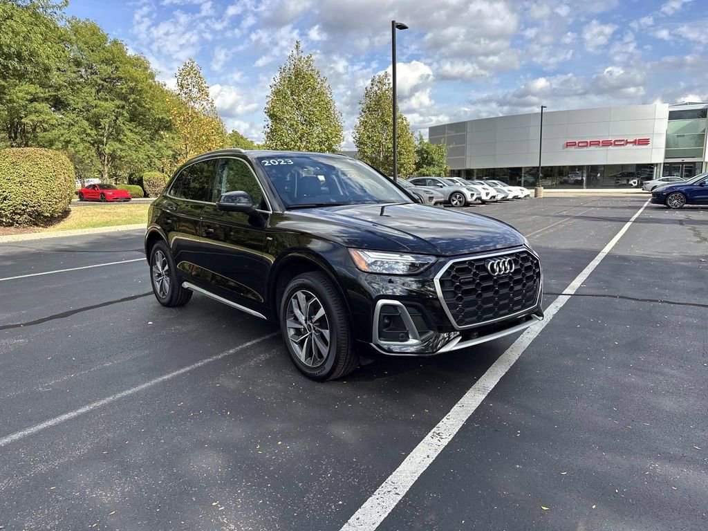 Used 2023 Audi Q5 2.0T Premium Plus w/ Premium Plus Package