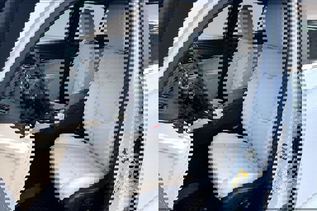 New 2026 Cadillac CT4 Luxury image 9