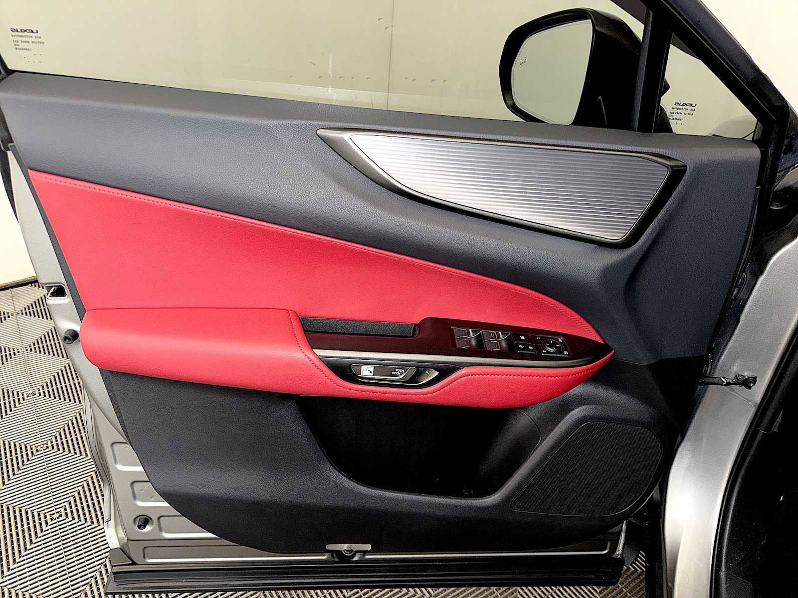 Used 2024 Lexus NX 350 F Sport image 11