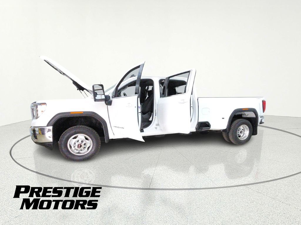 Used 2022 GMC Sierra 3500 SLE w/ SLE Convenience Package AWD/4WD image 14