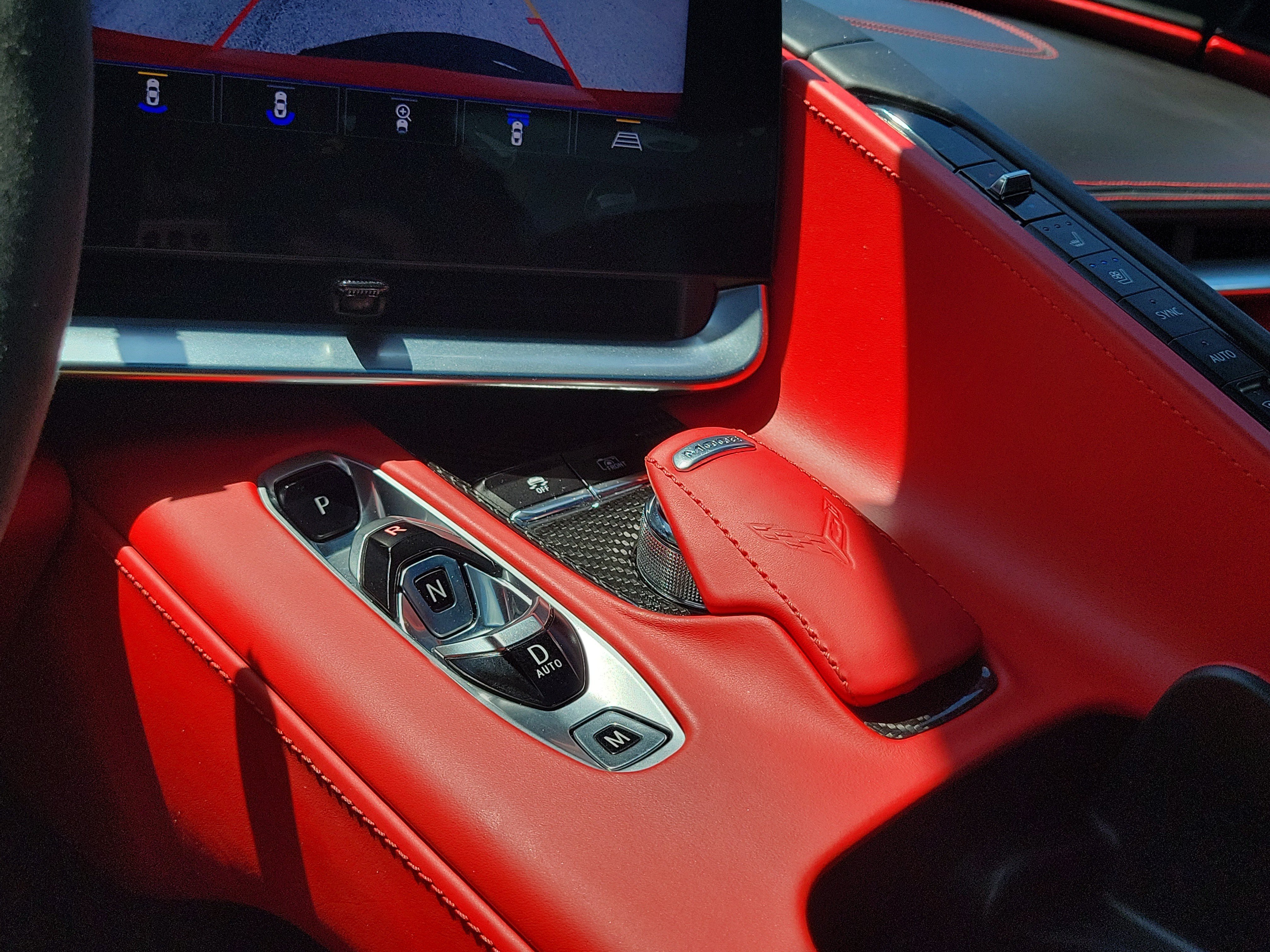 Used 2021 Chevrolet Corvette Stingray Premium Cpe w/ Z51 Performance Package RWD image 21