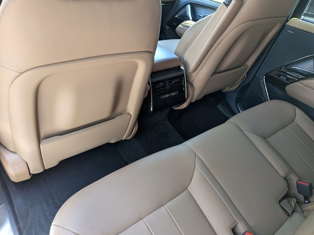 Used 2024 Land Rover Range Rover Sport SE image 16